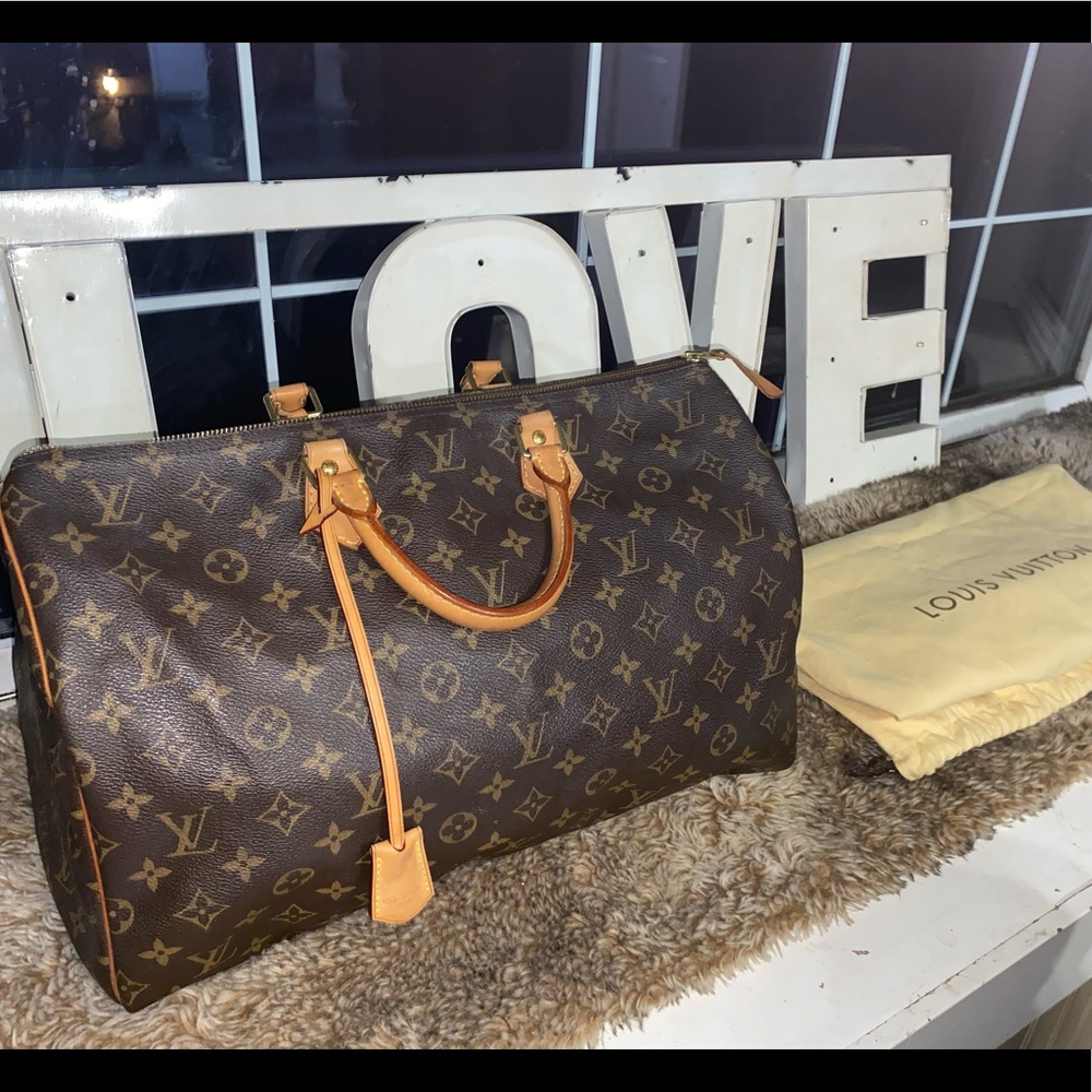 Authentic Louis Vuitton Speedy 40